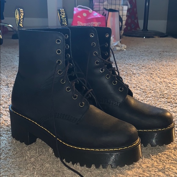 Dr. Marten boots, Shriver Hi - Picture 1 of 6